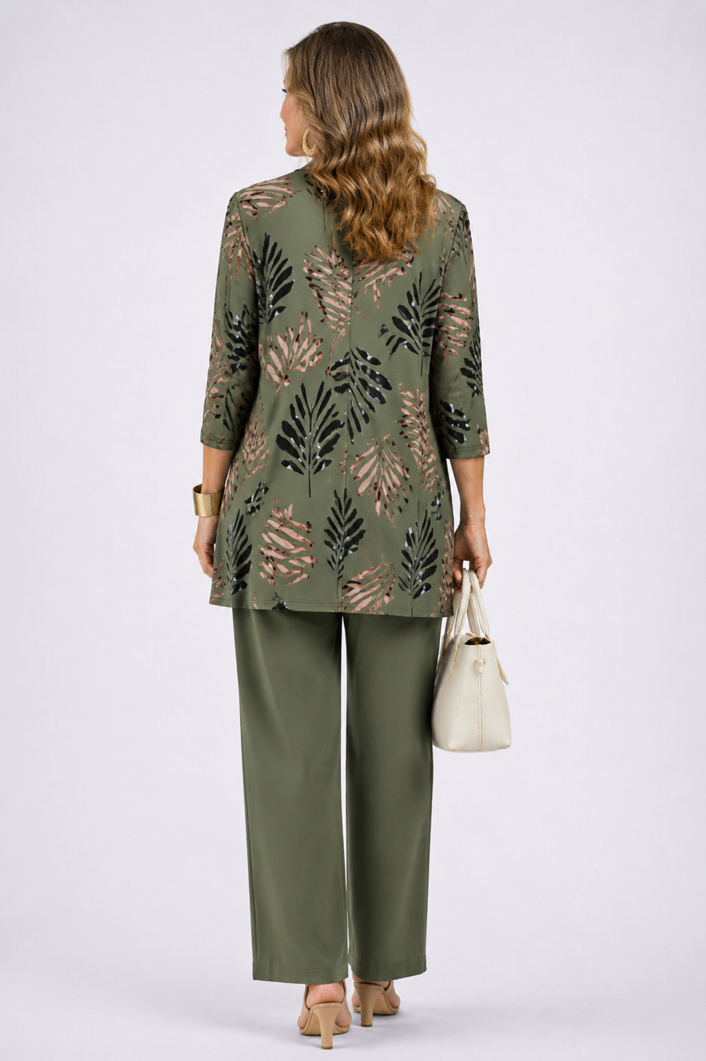 MARGARET | ELEGANT THREE-PIECE SET (12 PRINTS)
