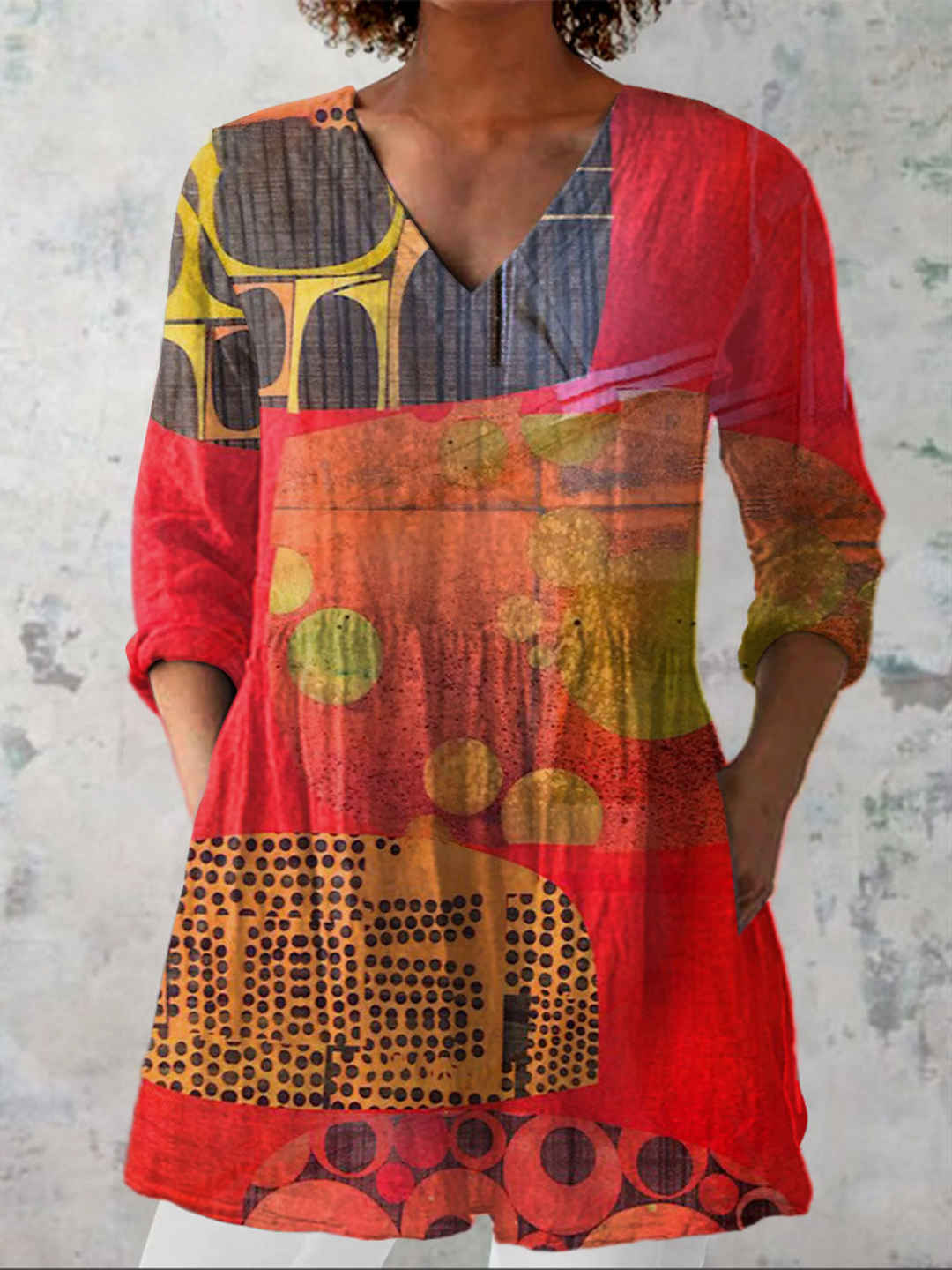 LUCIE | ELEGANT TUNIC WITH V-NECK