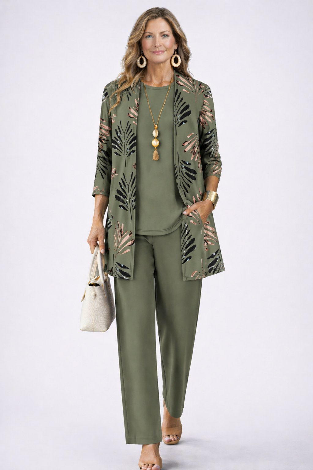 MARGARET | ELEGANT THREE-PIECE SET (12 PRINTS)