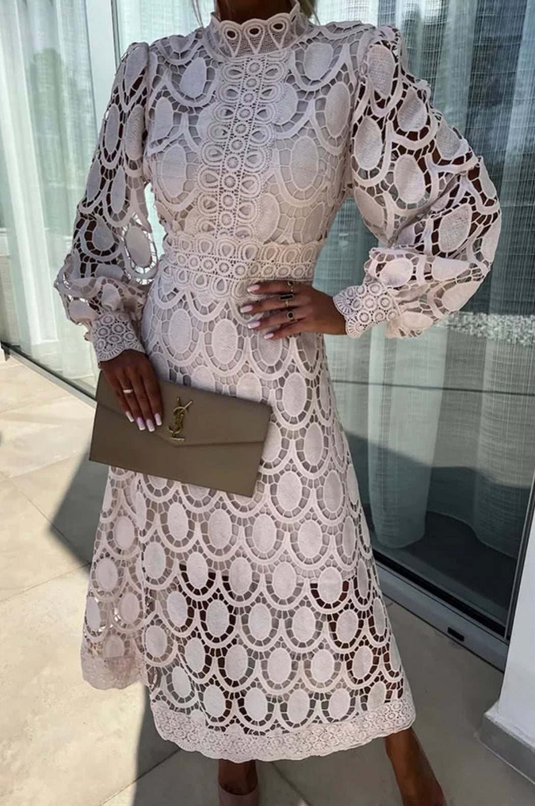 ELOAH | ELEGANT LACE MIDI DRESS