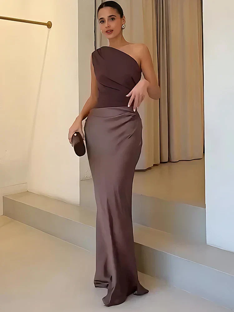 LUNA | MAXI DRESS WITH A GILT IN SATIN