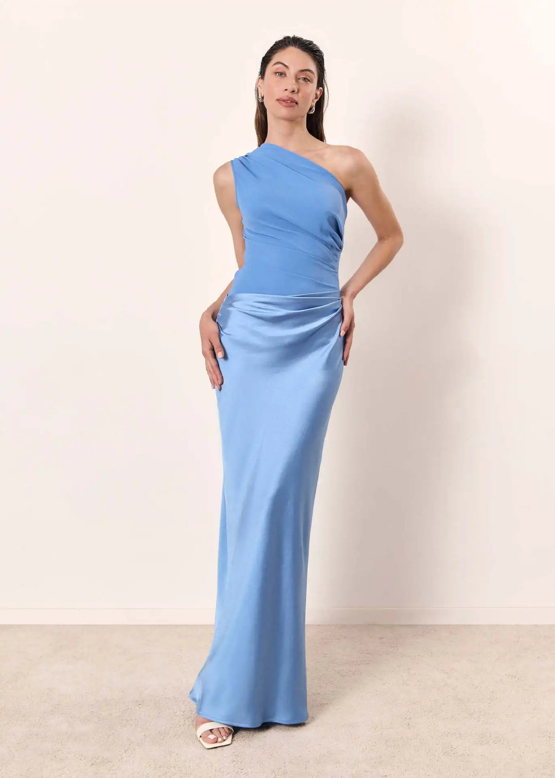 LUNA | MAXI DRESS WITH A GILT IN SATIN