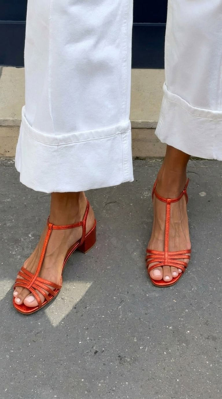 ALLEGRA | GOLDEN SANDALS EVERYDAY ELEGANCE
