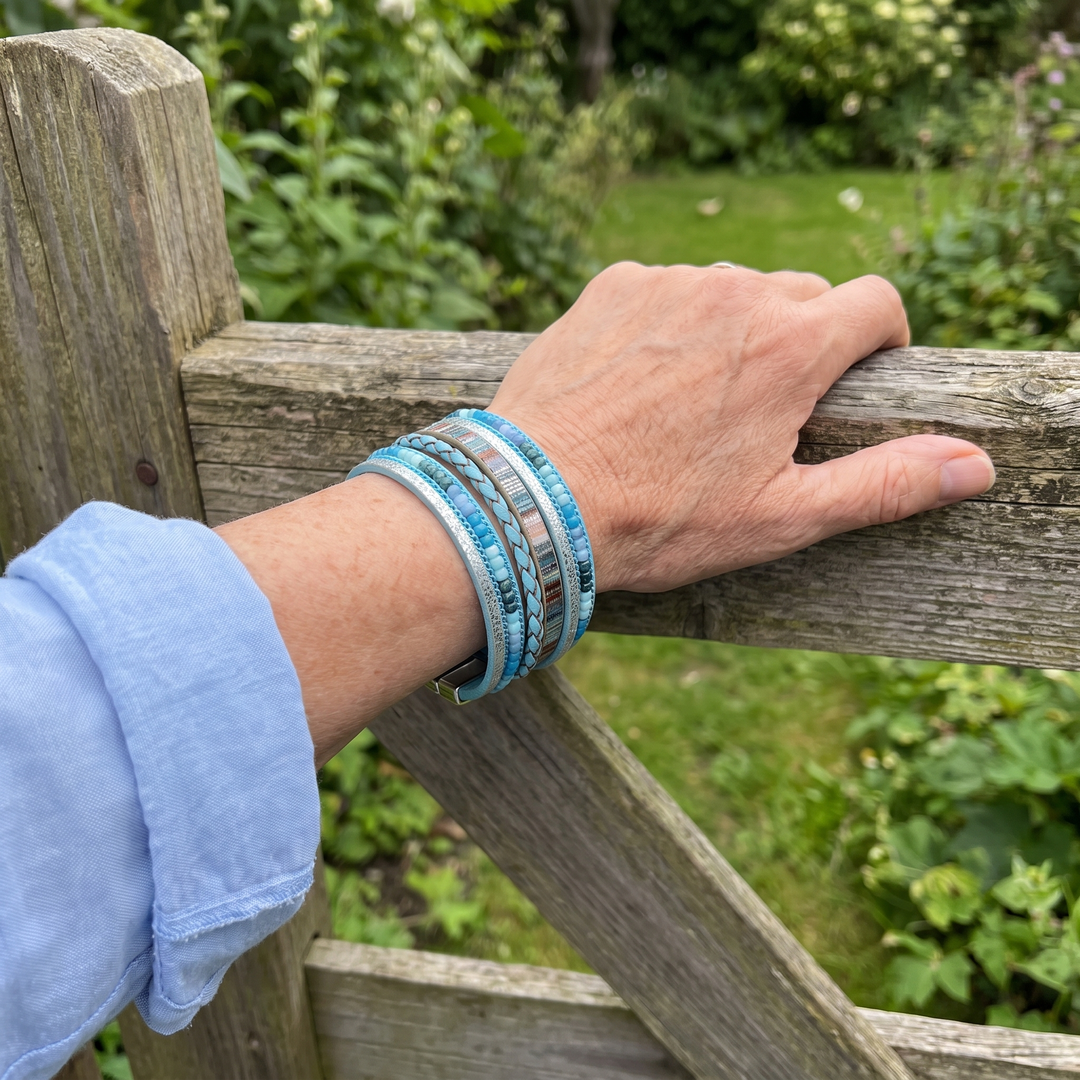 MARJORIE | TURQUOISE FAUX LEATHER WRAP BRACELET
