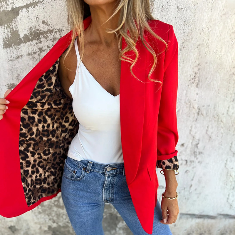 KATHY | STYLISH AND COMFORTABLE BLAZER
